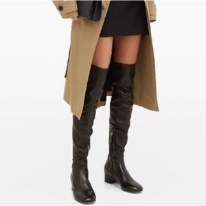 New With Box Black Leather Over the knee Claus 45mm